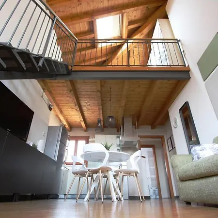 Apartment Parcheggio E Wifi Bergamo_a Due Passi Dalle Mura *
